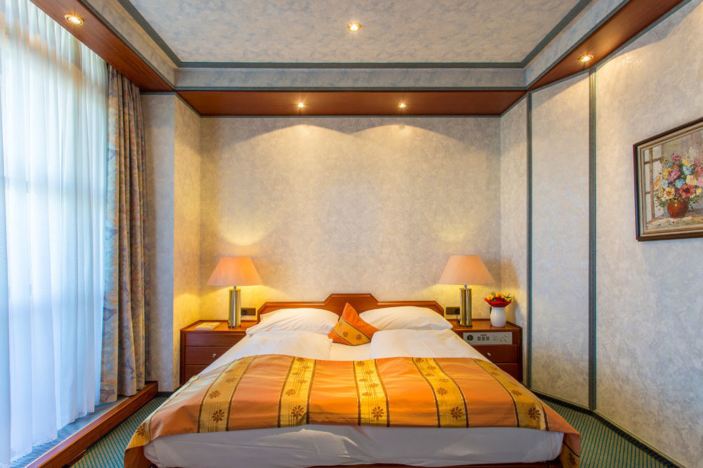 Arotel Best Living Nuernberg Екстериор снимка