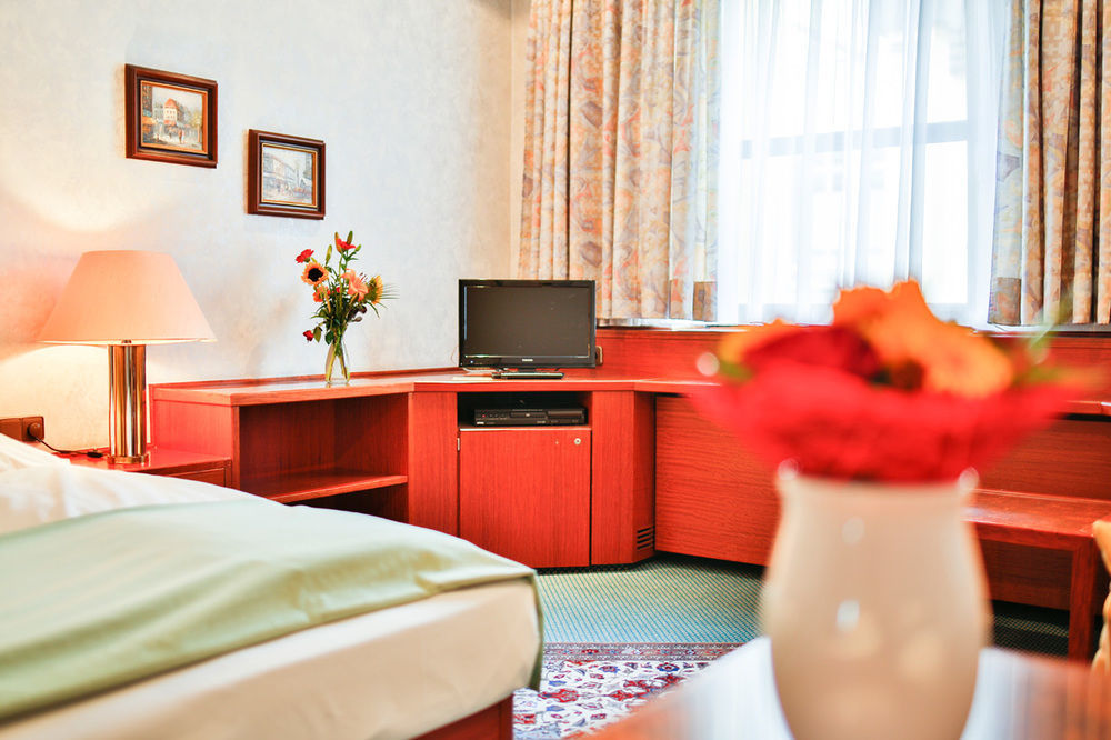 Arotel Best Living Nuernberg Екстериор снимка