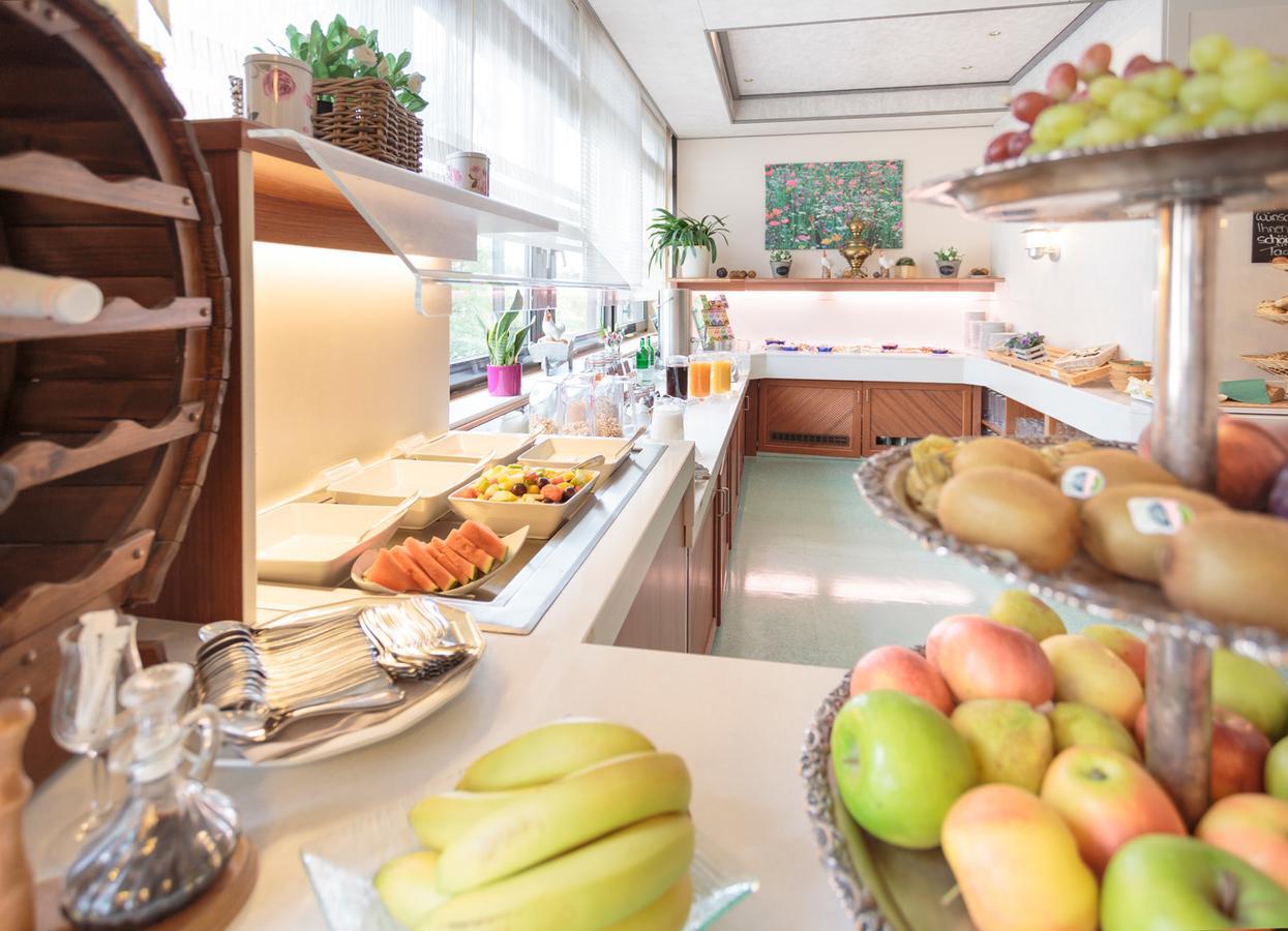 Arotel Best Living Nuernberg Екстериор снимка