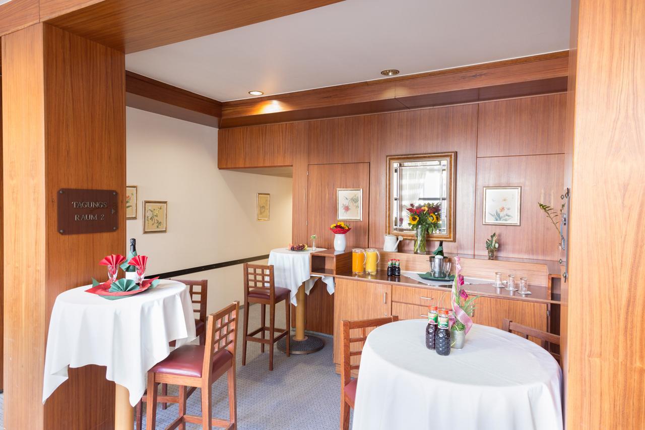 Arotel Best Living Nuernberg Екстериор снимка