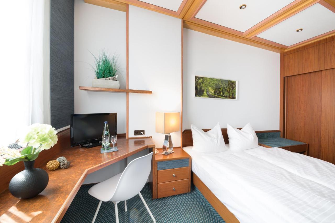 Arotel Best Living Nuernberg Екстериор снимка